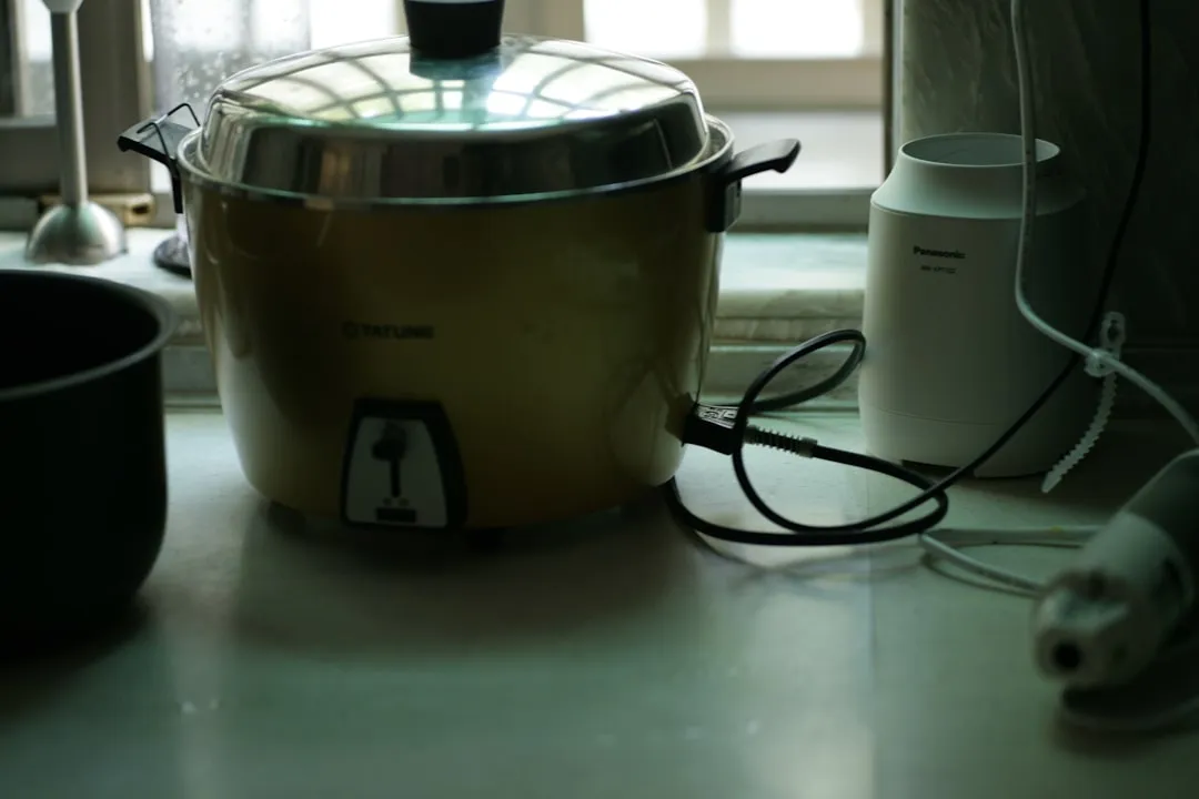 童月依百货厨房小电系列:豆浆机与电饭煲的技术特点及适用场景分析正文配图 2